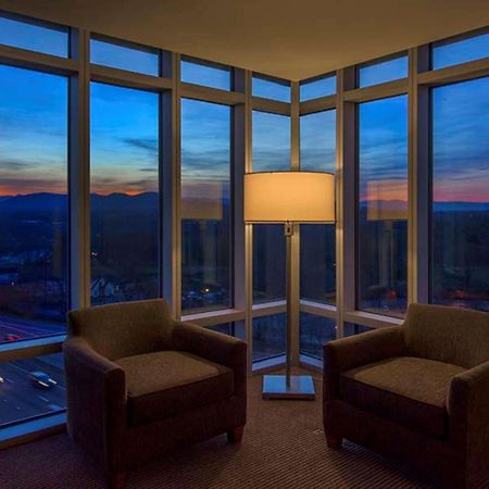 Doubletree By Hilton Asheville Downtown Exterior photo